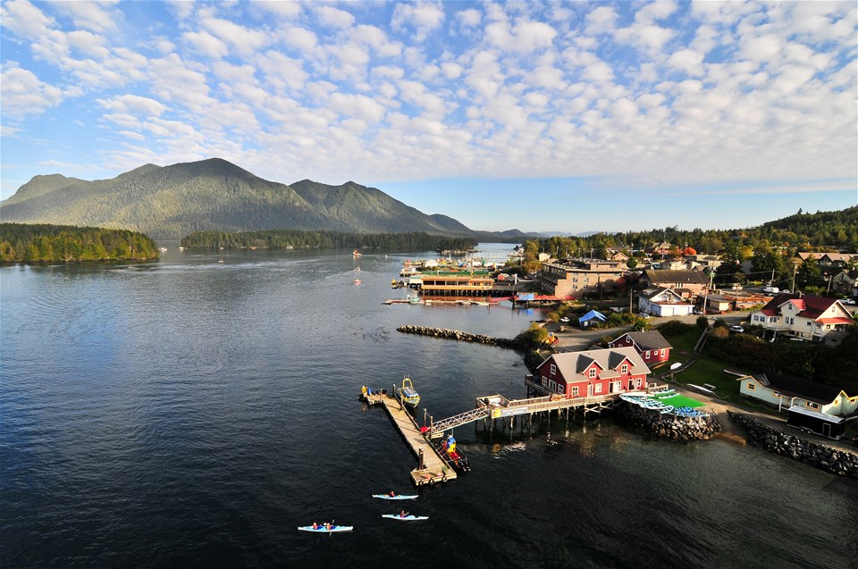 Tofino Sea Kayak & Island Walk